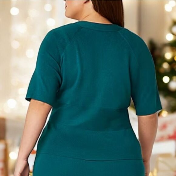 Bold Elements Plus Womens Square Neck Elbow Sleeve Blouse NWT 3X - Picture 2 of 7